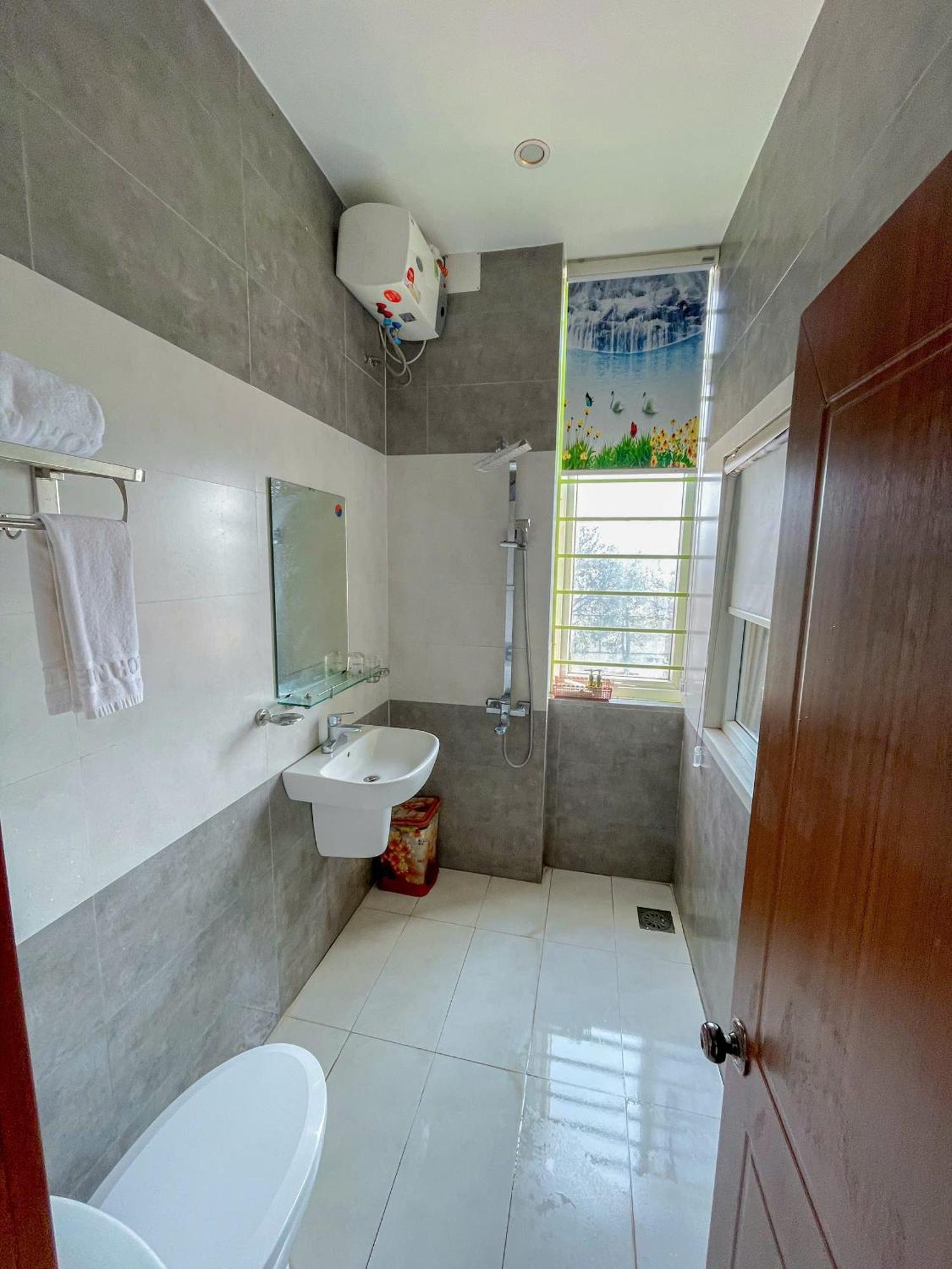 Khách sạn Green Khe Sanh Chau Lang Chanh Ngoại thất bức ảnh
